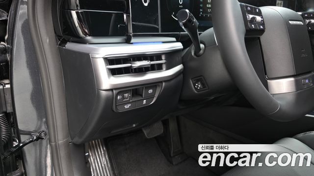 Hyundai Grandeur (GN7) 2,5 Gasoline 2WD Exclusive 2023 — фото 13