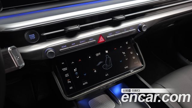 Hyundai Grandeur (GN7) 2,5 Gasoline 2WD Exclusive 2023 — фото 17