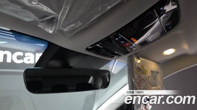 Hyundai Grandeur (GN7) 2,5 Gasoline 2WD Exclusive 2023 — фото 18