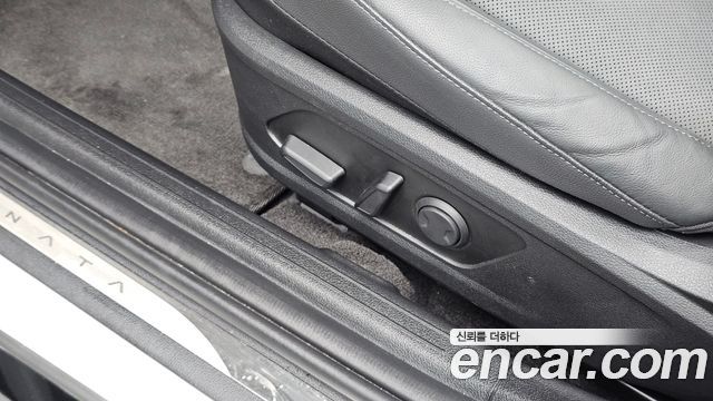 Hyundai Sonata The Edge (DN8) 2.0 Exclusive 2024 — фото 20