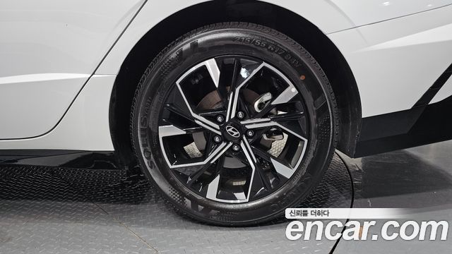Hyundai Sonata The Edge (DN8) 2.0 Exclusive 2024 — фото 21