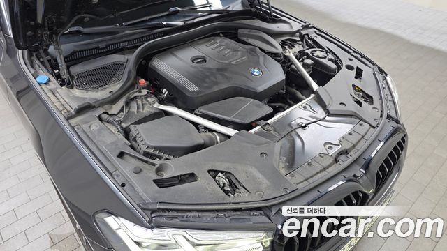 BMW 5 Series (G30) 520i M Sport 2023 — фото 6