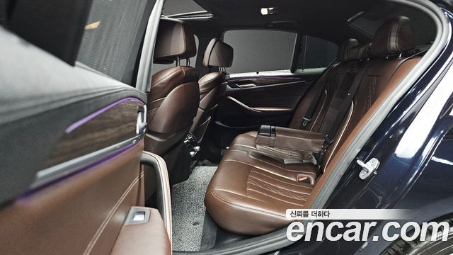 BMW 5 Series (G30) 530i M Sport Package Plus 2020 — фото 11