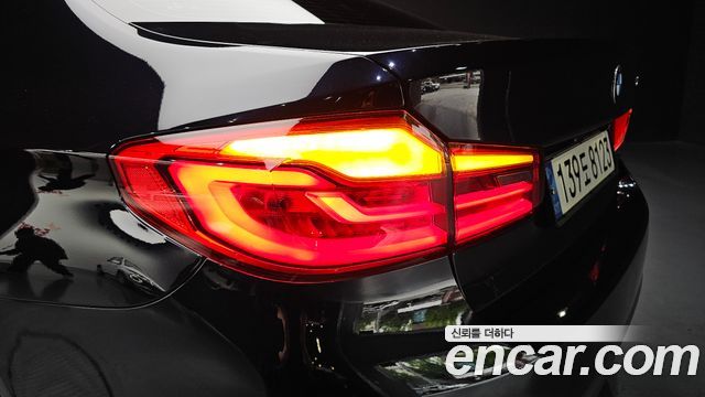 BMW 5 Series (G30) 530i M Sport Package Plus 2020 — фото 23