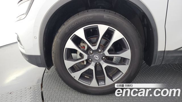 Renault Korea QM6 Gasoline 2WD RE Signature 2019 — фото 5