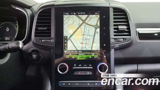 Renault Korea QM6 Gasoline 2WD RE Signature 2019 — фото 12