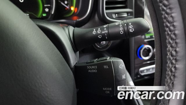 Renault Korea QM6 Gasoline 2WD RE Signature 2019 — фото 30