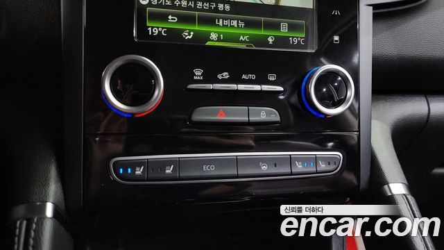 Renault Korea QM6 Gasoline 2WD RE Signature 2019 — фото 31