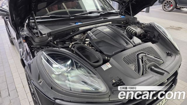 Porsche Macan 2.9 GTS 95B 2020 — фото 6
