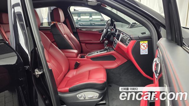Porsche Macan 2.9 GTS 95B 2020 — фото 11