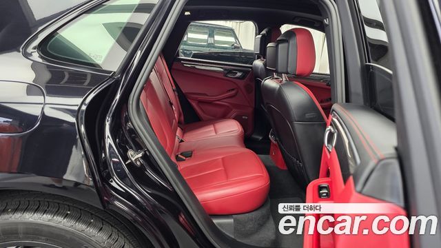 Porsche Macan 2.9 GTS 95B 2020 — фото 12