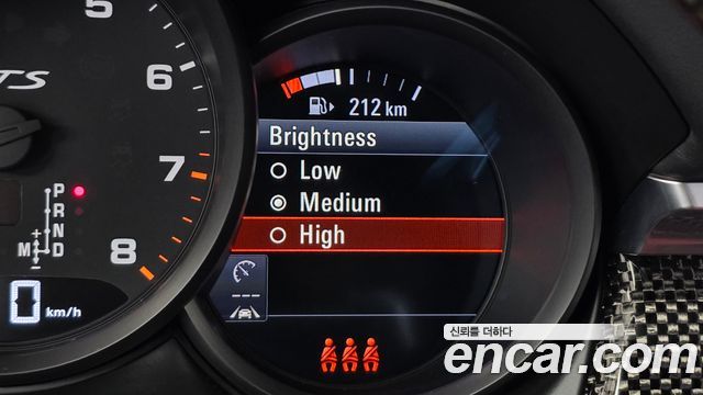 Porsche Macan 2.9 GTS 95B 2020 — фото 16