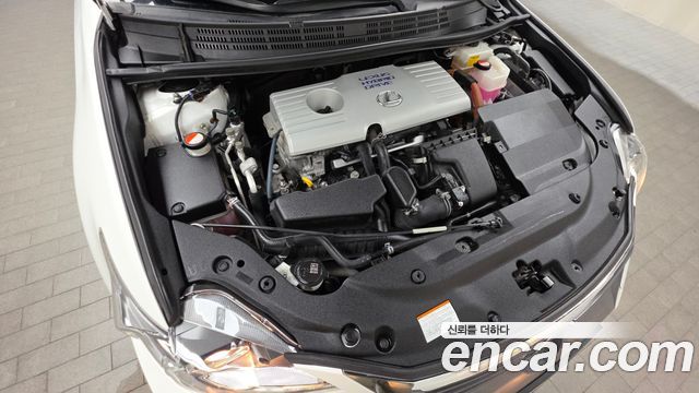 Lexus CT200h 1.8 Supreme ZWA10 2016 — фото 6