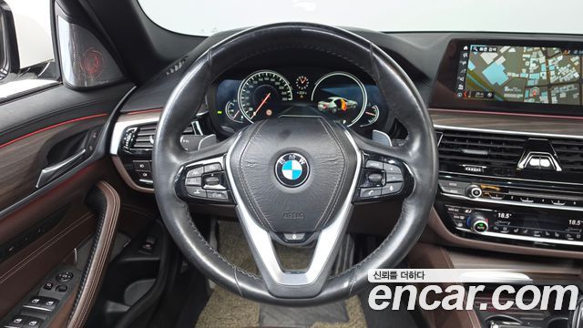 BMW 5 Series (G30) 530i M Sport Package Plus 2017 — фото 13