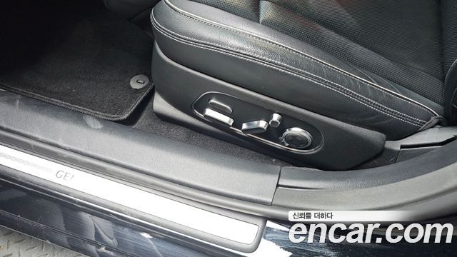 Genesis G90 (RS4) Gasoline 3.5 Turbo AWD 2022 — фото 31