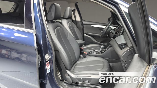 BMW 2 Series Active Tourer (F45) Joy 2017 — фото 12