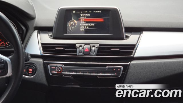 BMW 2 Series Active Tourer (F45) Joy 2017 — фото 20