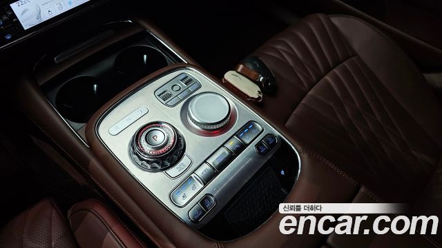 Genesis G90 (RS4) Gasoline 3.5 Turbo AWD 2022 — фото 9