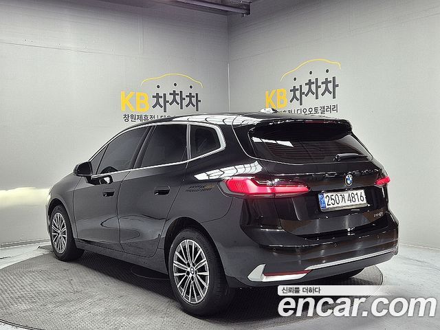 BMW 2 Series Active Tourer (U06) 220i Luxury 2025 — фото 6