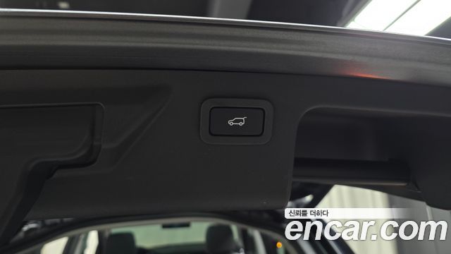 Land Rover Discovery Sport 2.0 TD4 HSE Luxury 2017 — фото 29