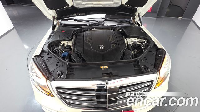 Mercedes-Benz S-Class (W222) S560L 4MATIC 2020 — фото 6