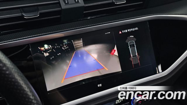 Audi Q3 (F3) 35 TDI Premium Sportback 2023 — фото 16
