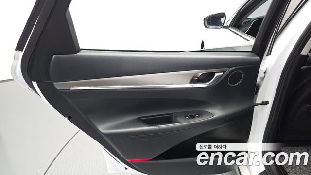 Hyundai Grandeur (IG) 3.0 LPi Premium 2022 — фото 25
