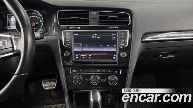 Volkswagen Golf (VII) 2.0 GTD 2015 — фото 18