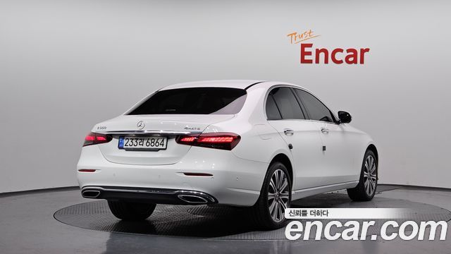 Mercedes-Benz E-Class (W213) E350 4MATIC Exclusive 2023 — фото 2