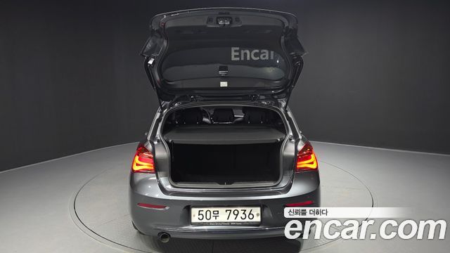 BMW 1 Series (F20) 118d Sport 5Door 2019 — фото 24