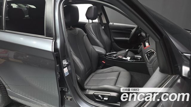 BMW 1 Series (F20) 118d Sport 5Door 2019 — фото 32