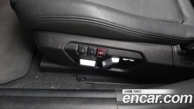 BMW 1 Series (F20) 118d Sport 5Door 2019 — фото 37