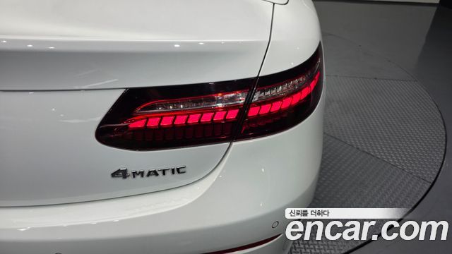 Mercedes-Benz E-Class (W213) E450 4MATIC Cabriolet 2023 — фото 23