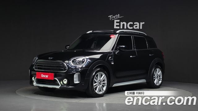 MINI Cooper Countryman Classic Plus Launch Pack 2nd Gen 2023 — фото 1