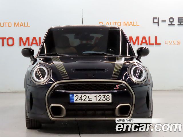 MINI Cooper S 3Door Resolute Edition 3rd Gen 2023 — фото 2
