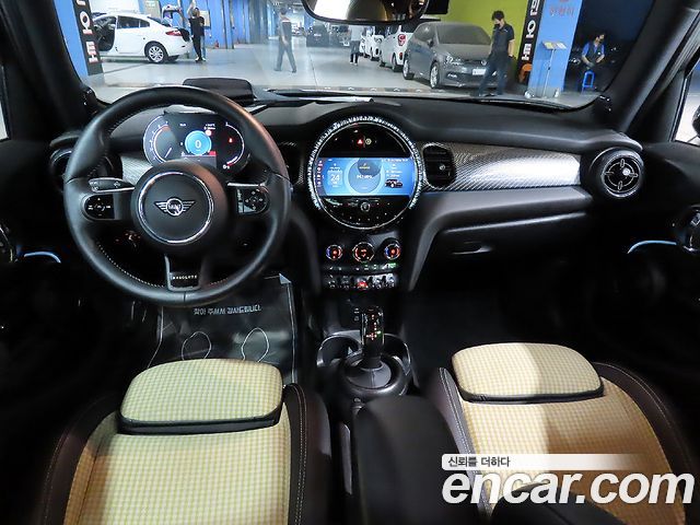 MINI Cooper S 3Door Resolute Edition 3rd Gen 2023 — фото 5