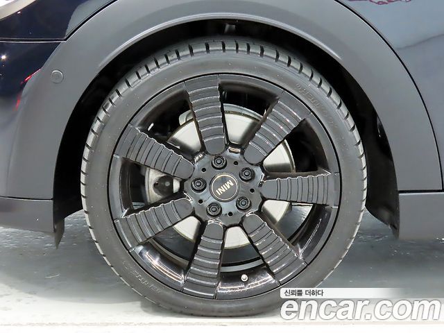 MINI Cooper S 3Door Resolute Edition 3rd Gen 2023 — фото 23