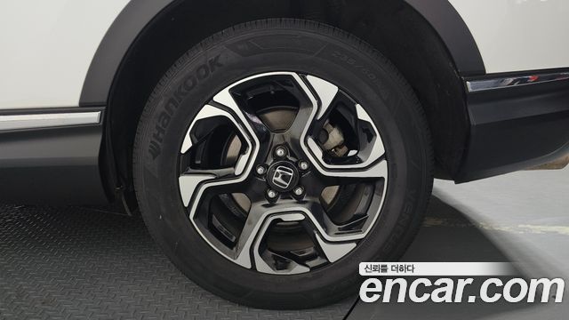 Honda CR-V (V) 1.5 Touring 4WD 2019 — фото 21
