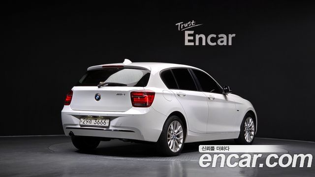 BMW 1 Series (F20) 118d Sport 5Door 2015 — фото 2