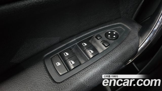 BMW 1 Series (F20) 118d Sport 5Door 2015 — фото 17
