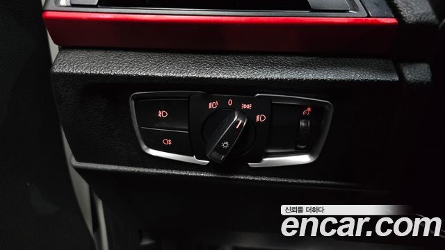 BMW 1 Series (F20) 118d Sport 5Door 2015 — фото 18