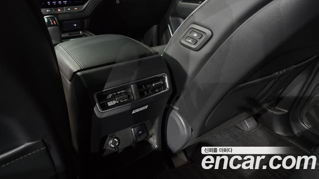 KG Mobility (SsangYong) Rexton New Arena Disel 2.2 4WD Noblesse 2025 — фото 17