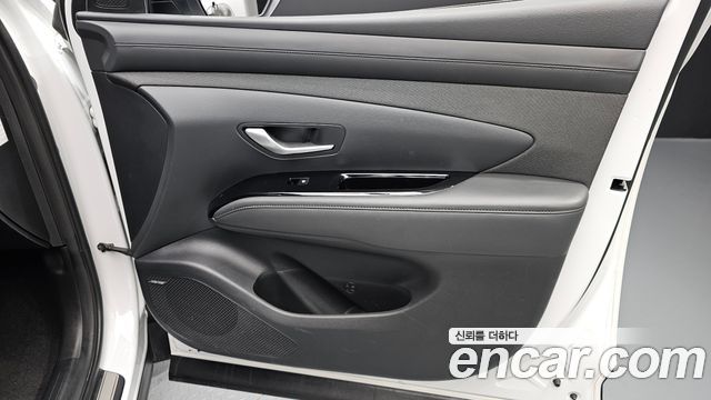Hyundai Tucson Hybrid (NX4) HEV 1.6 2WD Inspiration 2024 — фото 24