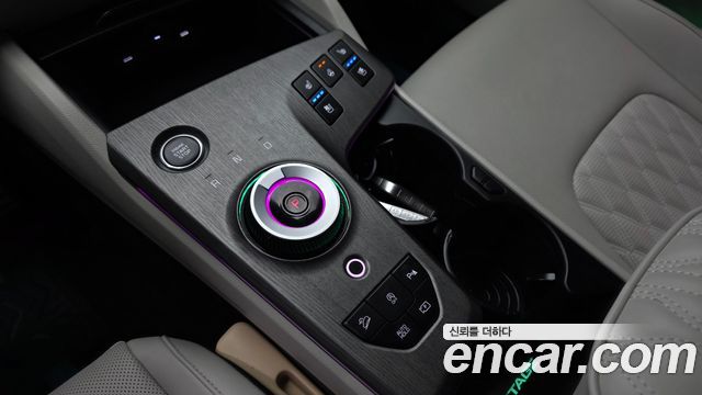 Kia Sportage (V) Gasoline 1.6 Turbo 4WD Signature X Line 2025 — фото 9