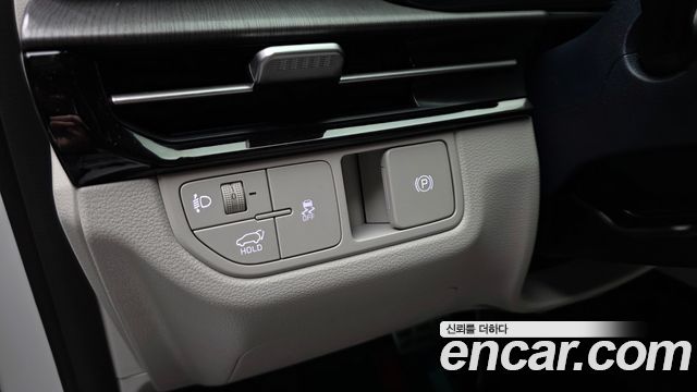 Kia Sportage (V) Gasoline 1.6 Turbo 4WD Signature X Line 2025 — фото 34