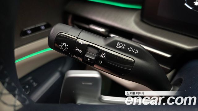 Kia Sportage (V) Gasoline 1.6 Turbo 4WD Signature X Line 2025 — фото 36