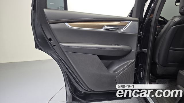 Cadillac XT6 3.6 Sport 2020 — фото 25