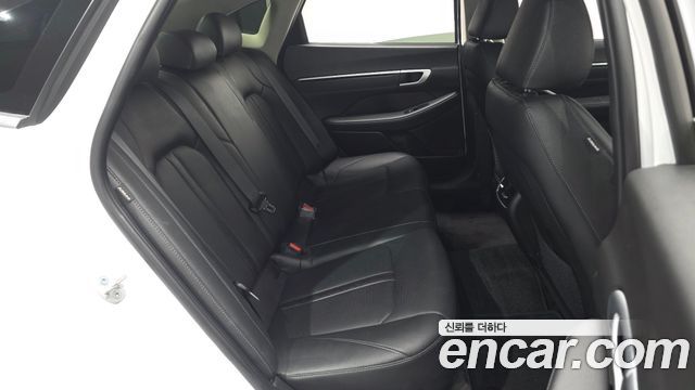 Hyundai Sonata The Edge (DN8) 1.6 Turbo Exclusive 2025 — фото 12