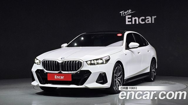 BMW 5 Series (G60) 520i M Sport 2024 — фото 1