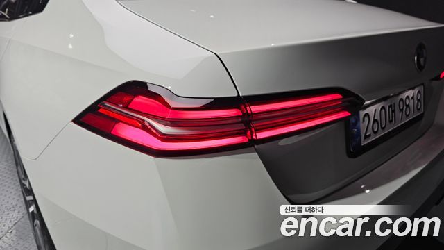 BMW 5 Series (G60) 520i M Sport 2024 — фото 23